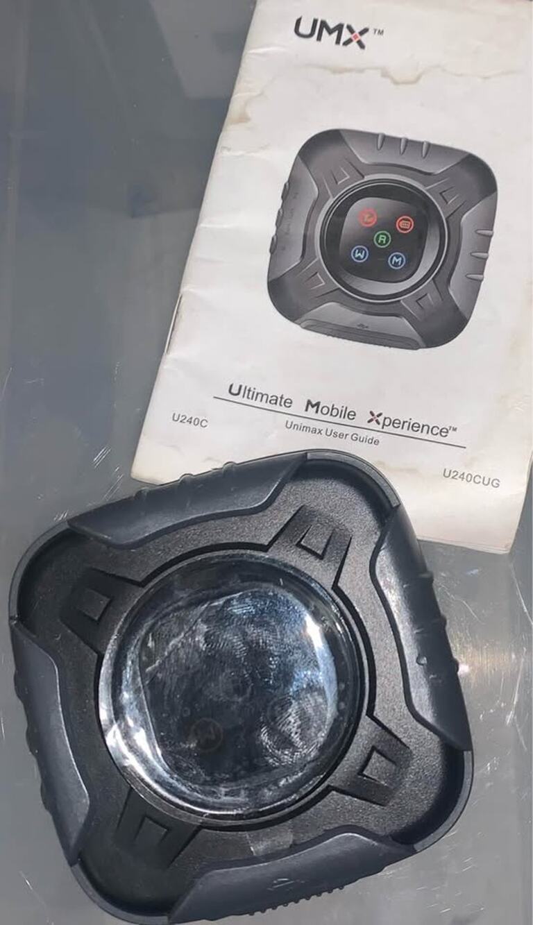 UMX Unimax U240C mobile hotspot